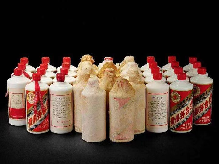 淳安老酒回收上门哪里回收(附近上门回收茅台酒）?